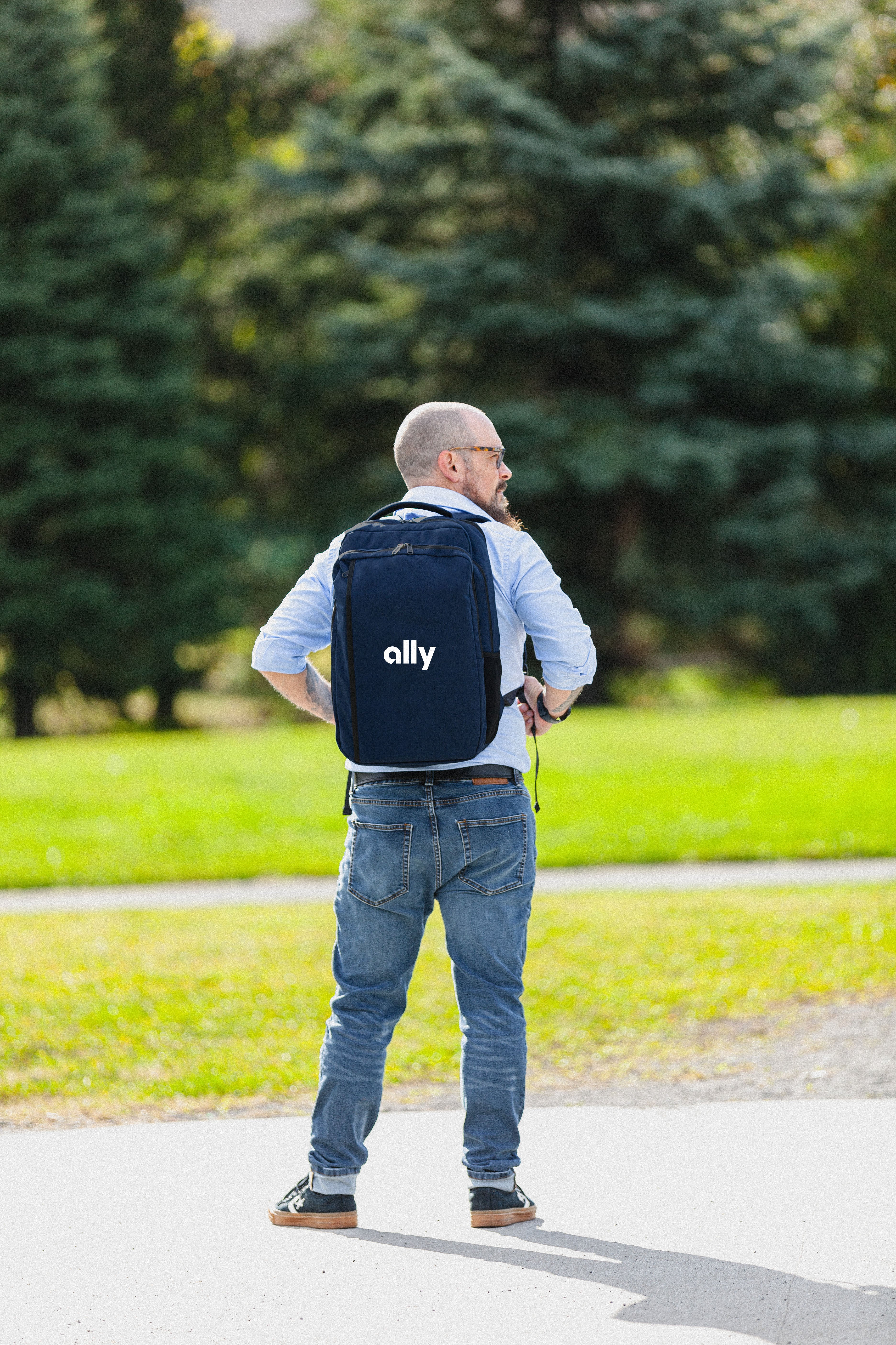 Nomad Must Haves Renew Backpack - Navy
