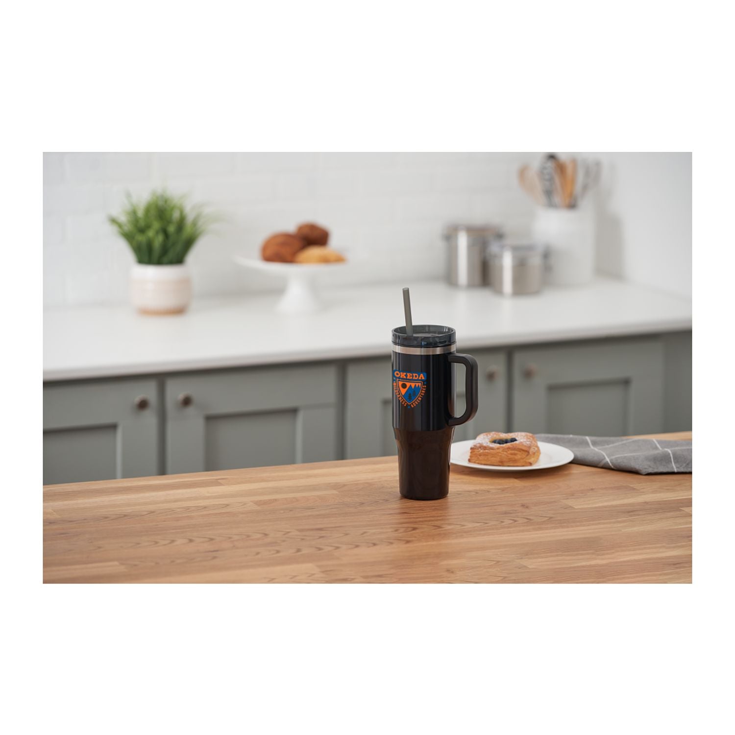 Thor 40 oz Eco-Friendly Straw Tumbler