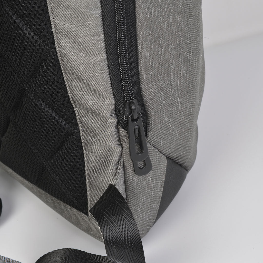 The Everyday Ultimate 15.6” Laptop Backpack